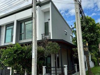 บ้านหัวมุมวิวสวน ให้เช่า โครงการ Pleno สุขสวัสดิ์-ประชาอุทิศ