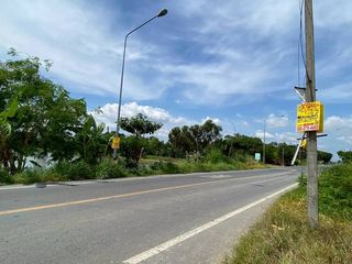 ขายด่วน ที่ดินติดคลองสิบ 3-1-52 ไร่ หน้าติดถนน ปท.3032