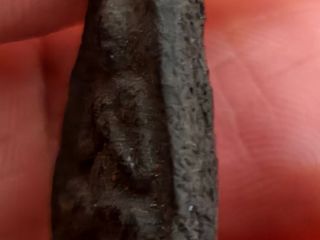 พระพุทธพิมพ์พนมมือ หลวงปู่รอด วัดบางน้ำวน เนื้อผงคลุกรัก