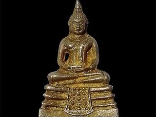 รูปหล่อหลวงพ่อโสธร วัดโสธรวรารามวรวิหาร จ.ฉะเชิงเทรา