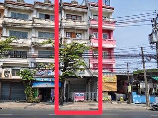 ขายอาคารพาณิชย์ ปากซอยประชาอุทิศ 127 ใกล้บิ๊กซี ติดถนนใหญ่